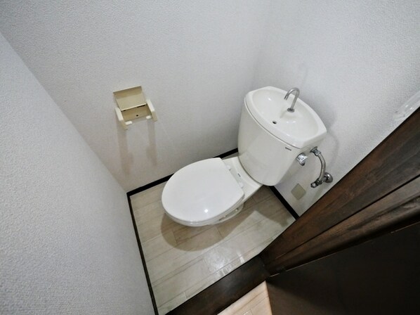 クロノス大塚の物件内観写真